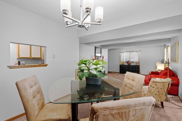 bv-lp-dining living and dining area at Brookfield village
